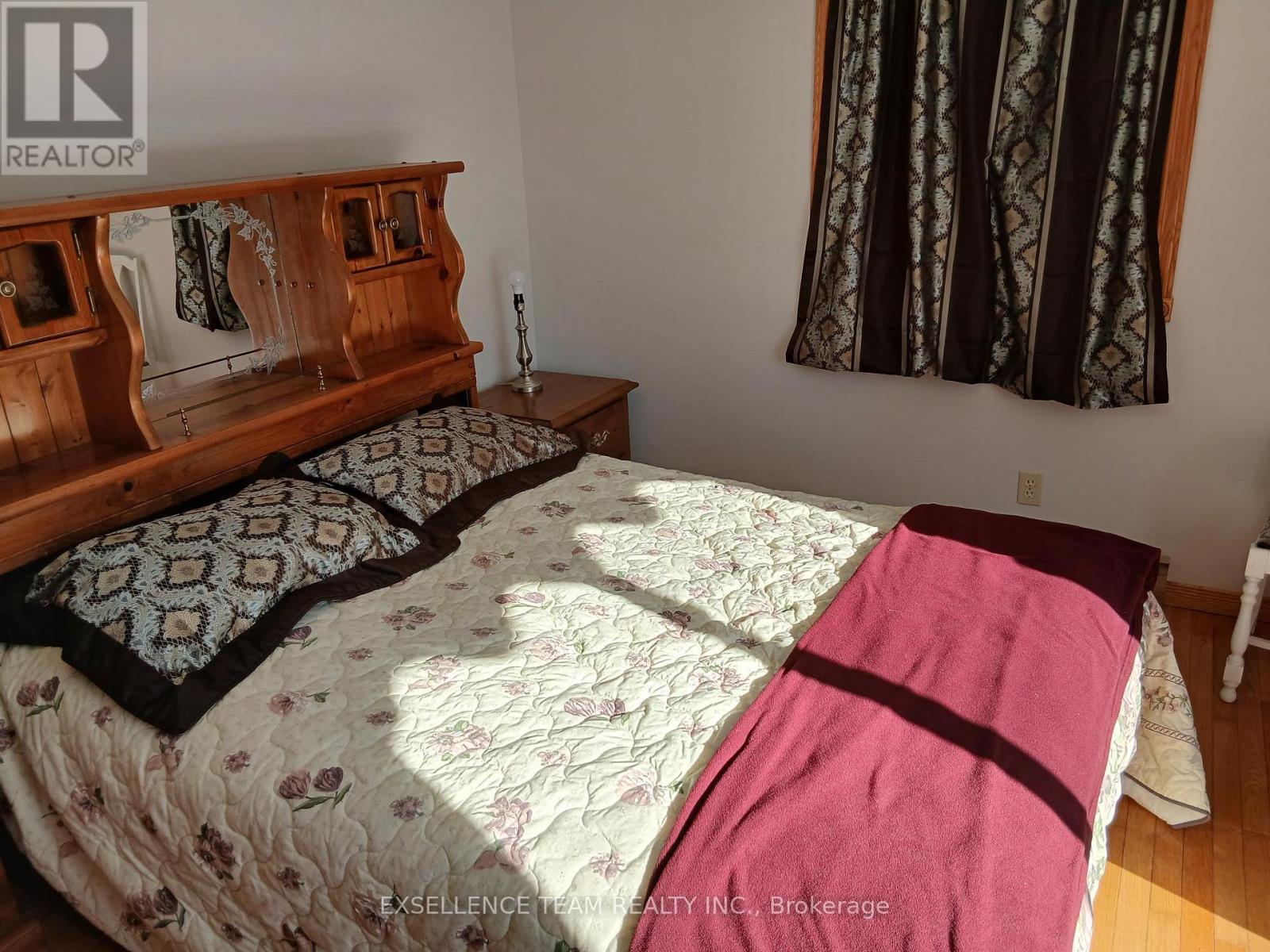 20596 Conc 5 Concession