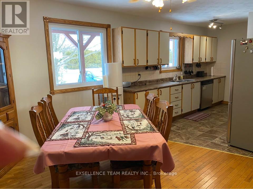 20596 Conc 5 Concession