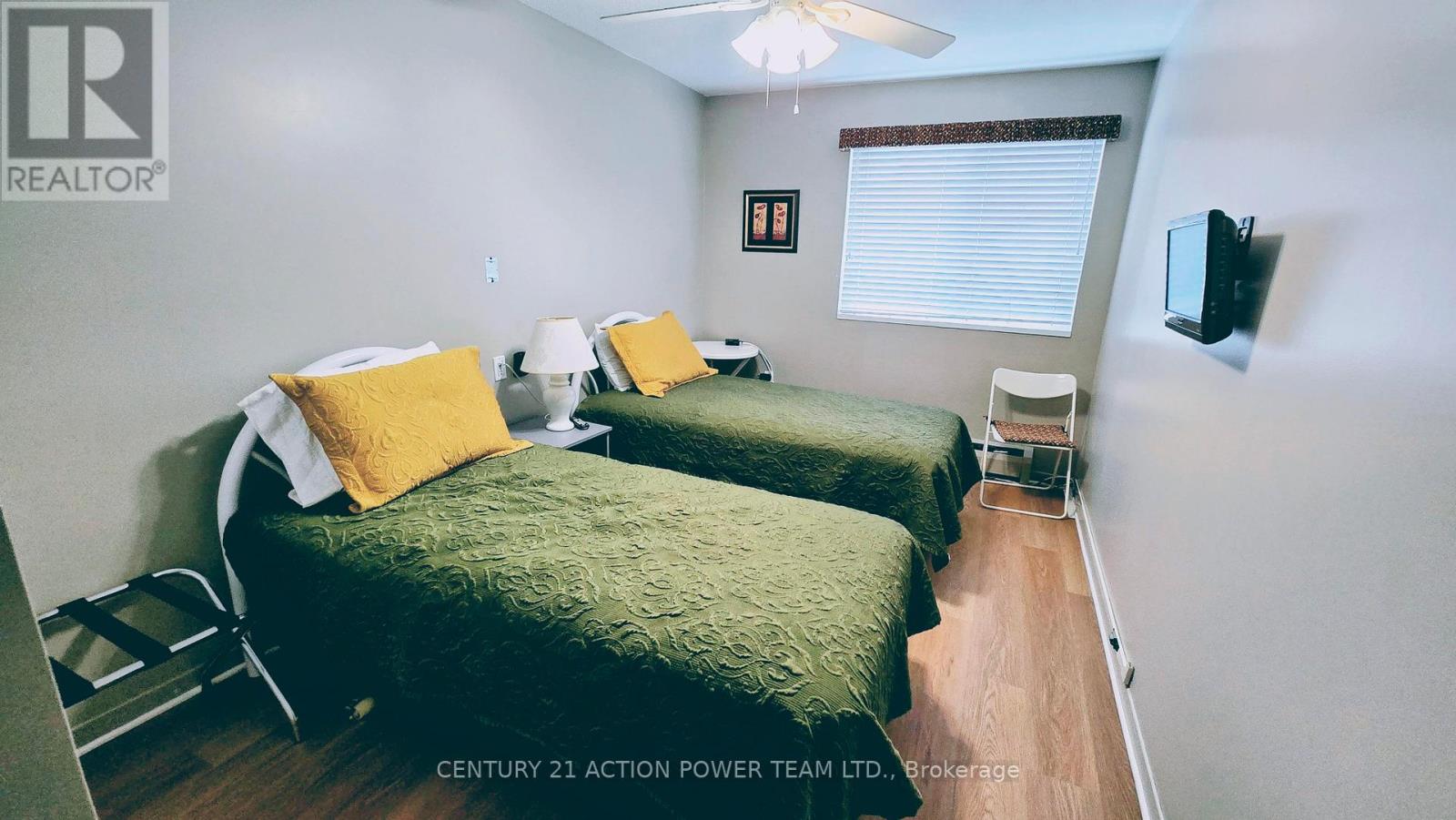 1106 - 915 Elmsmere Road