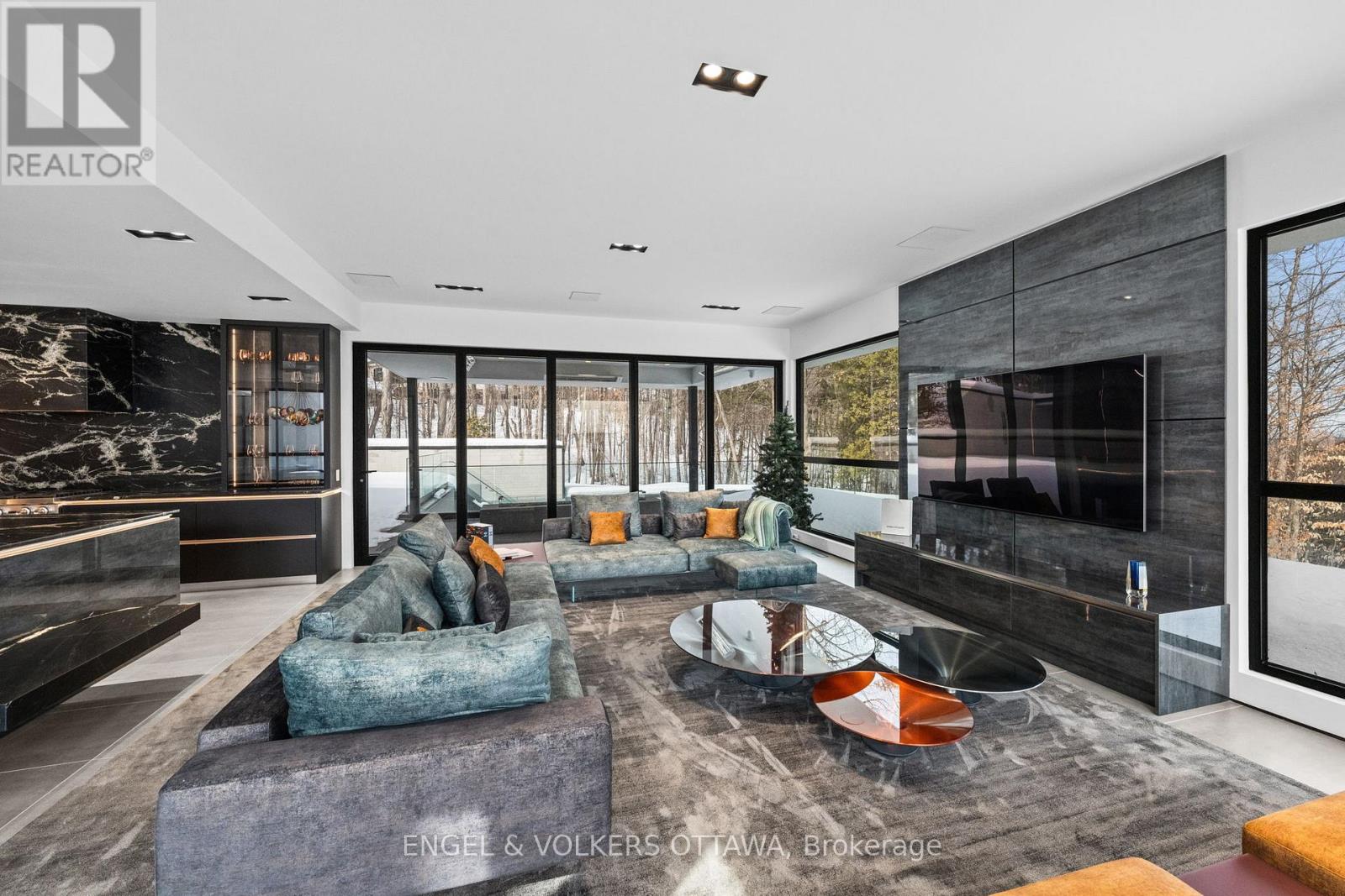 1 Delong Drive