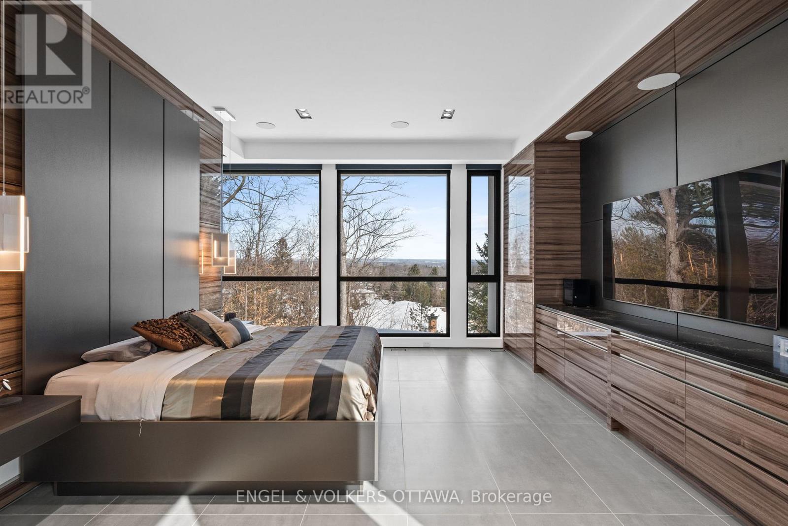 1 Delong Drive