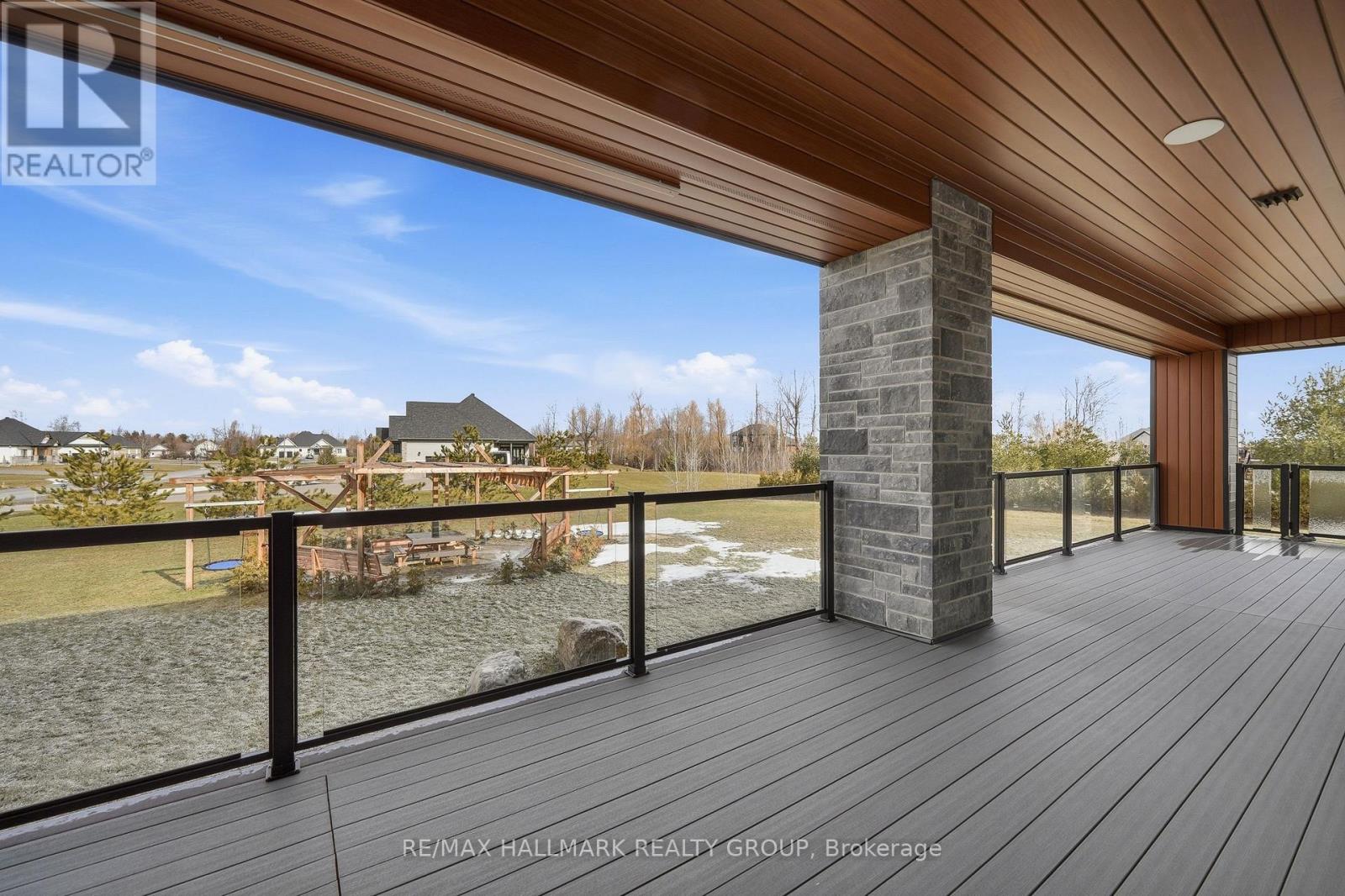 225 Summerview Terrace