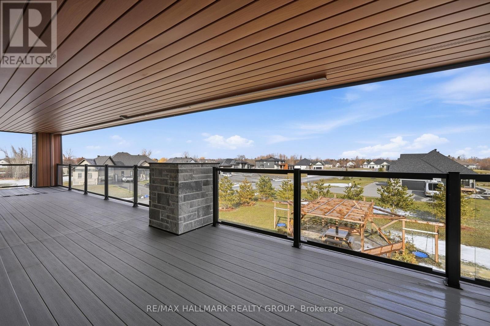 225 Summerview Terrace