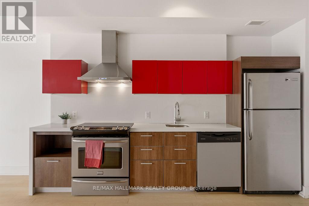 203 - 360 Mcleod Street