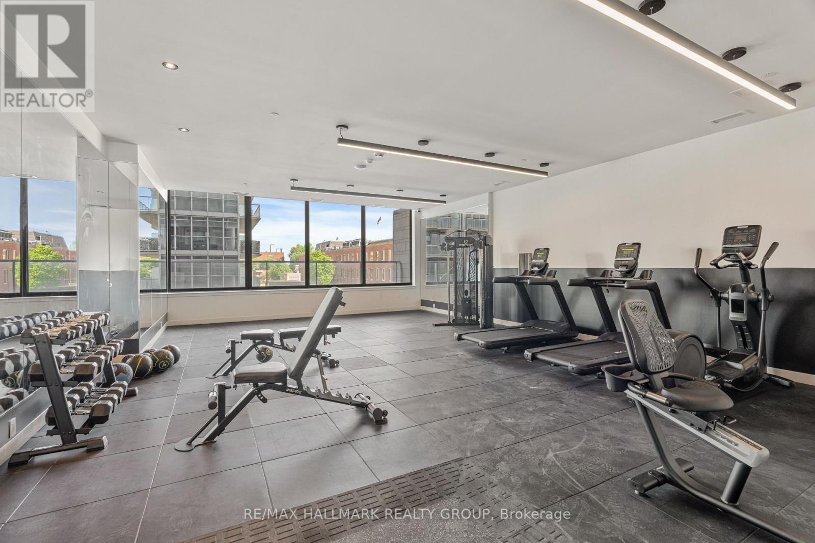 409 - 180 George Street