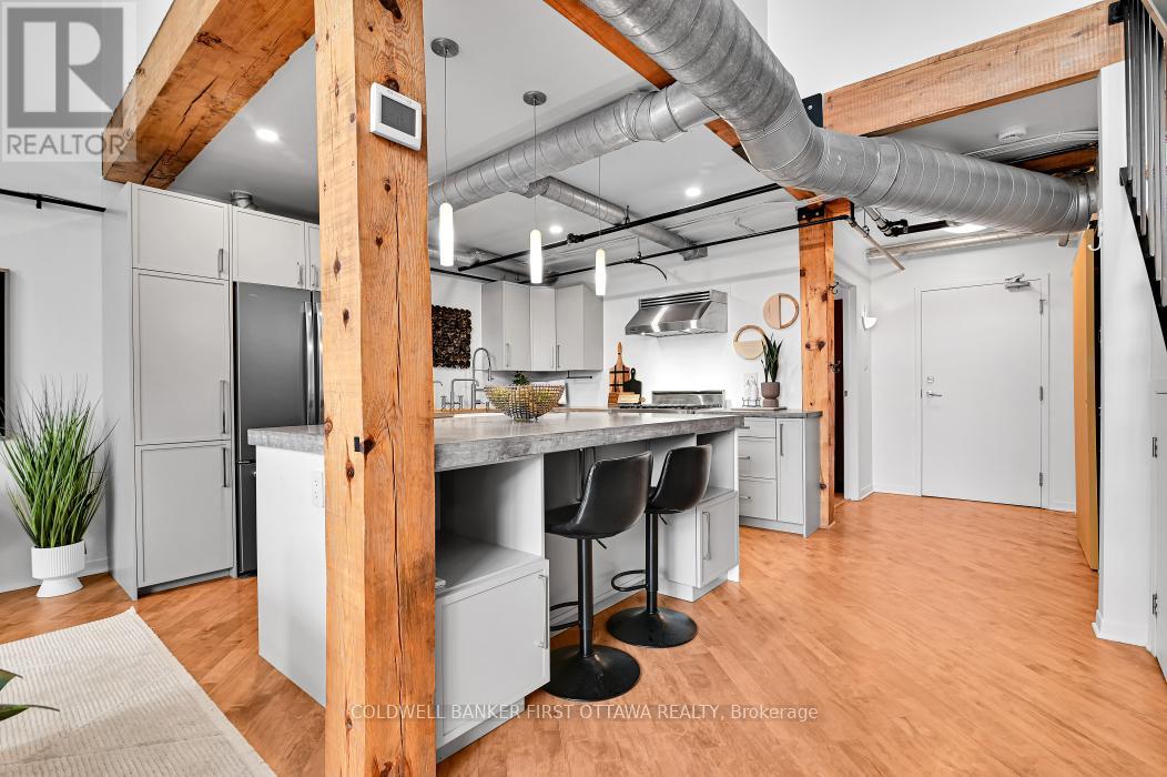 303 - 95 Beech Street