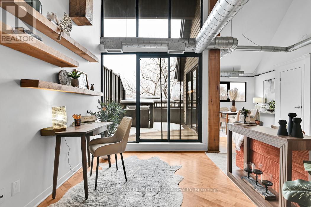 303 - 95 Beech Street