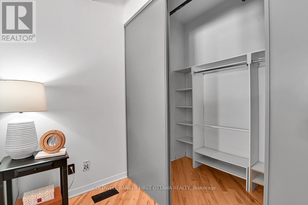 303 - 95 Beech Street