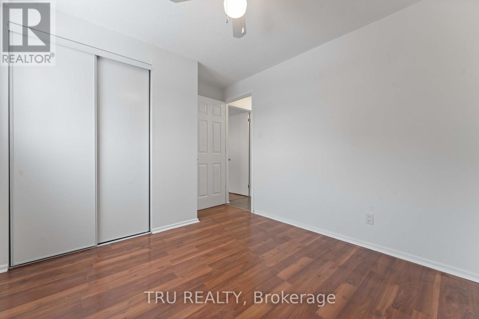 8 - 898 Elmsmere Road