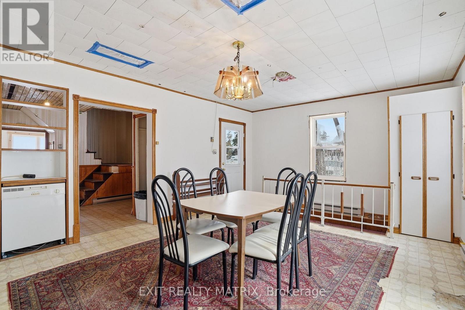 21888 Laggan-glenelg Road