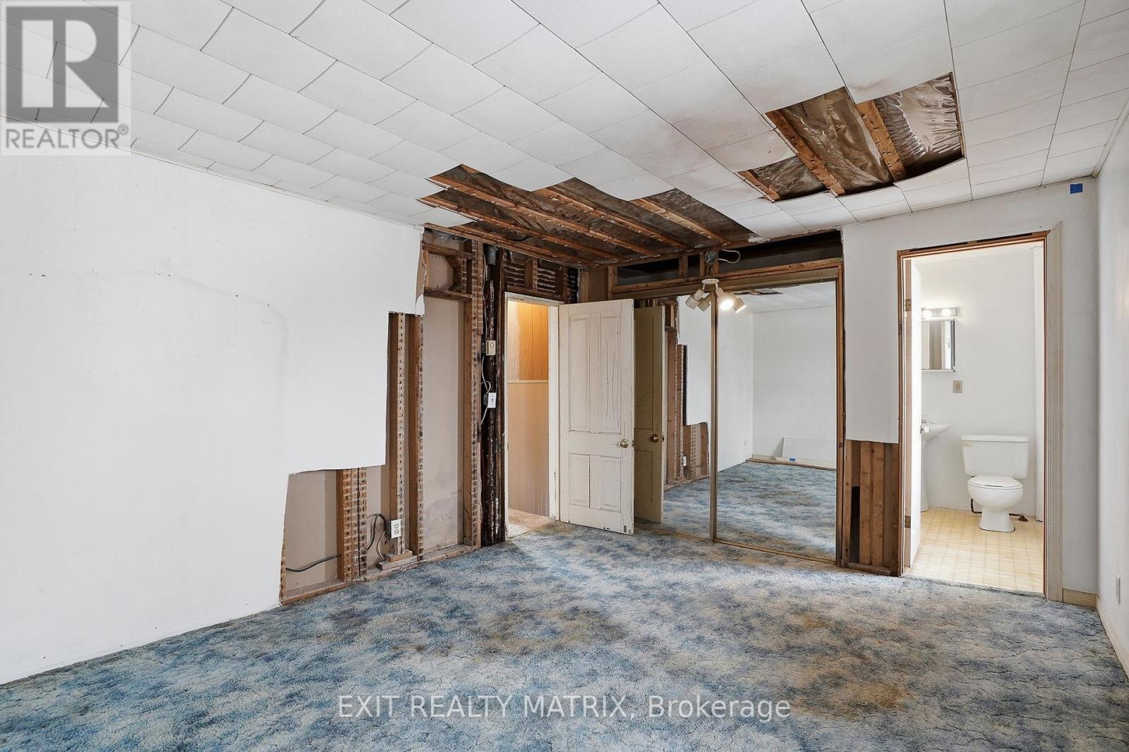 21888 Laggan-glenelg Road