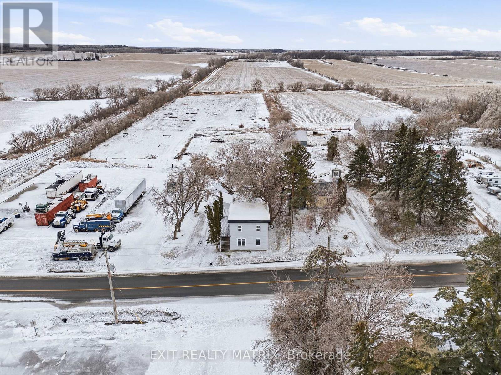 21888 Laggan-glenelg Road