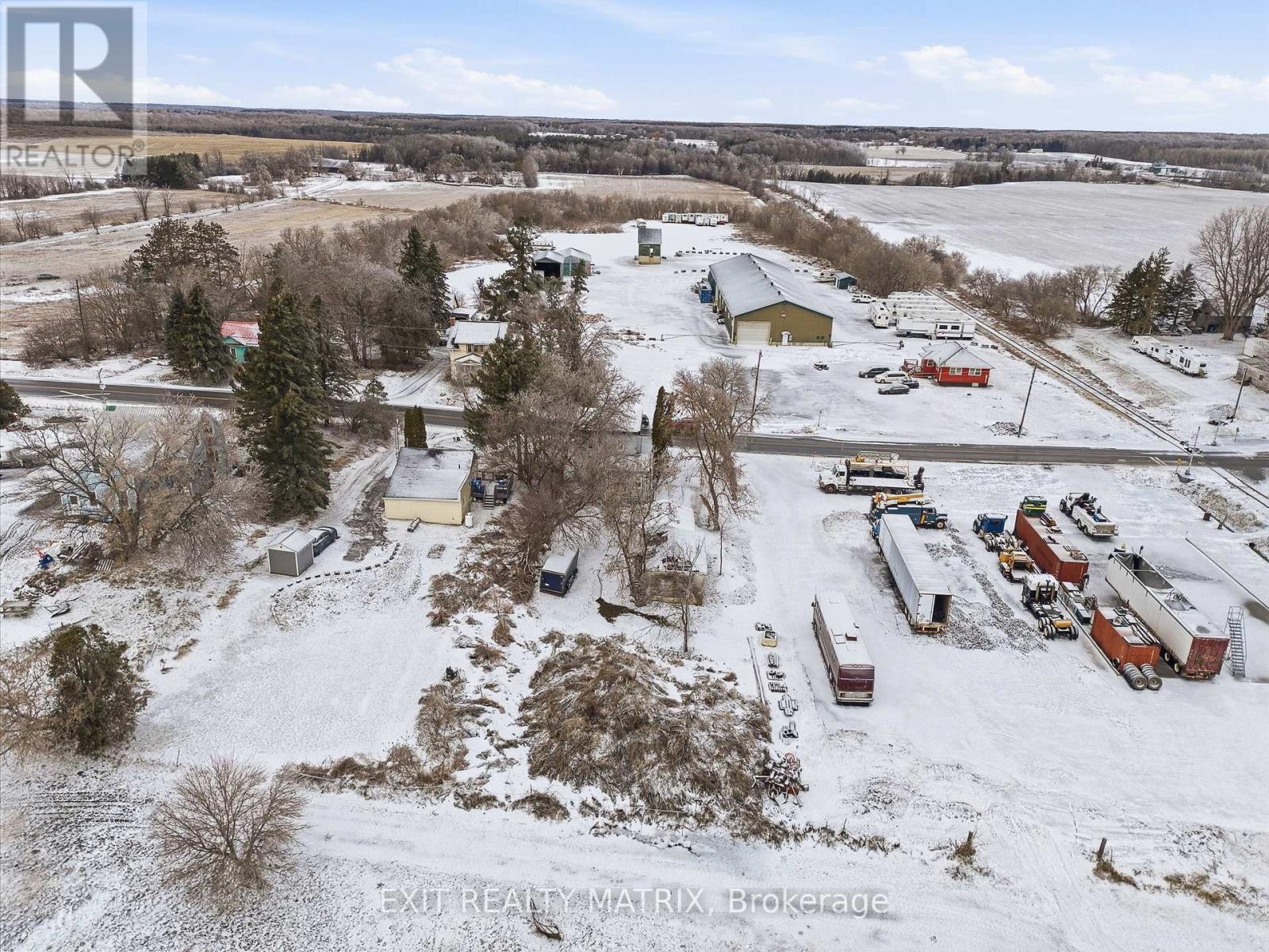 21888 Laggan-glenelg Road