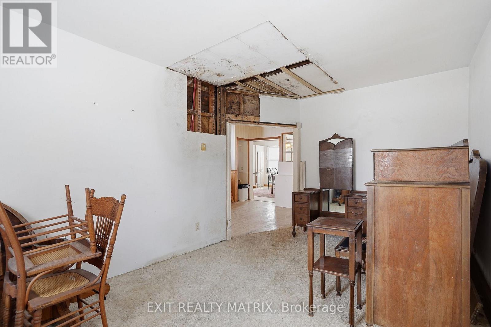 21888 Laggan-glenelg Road