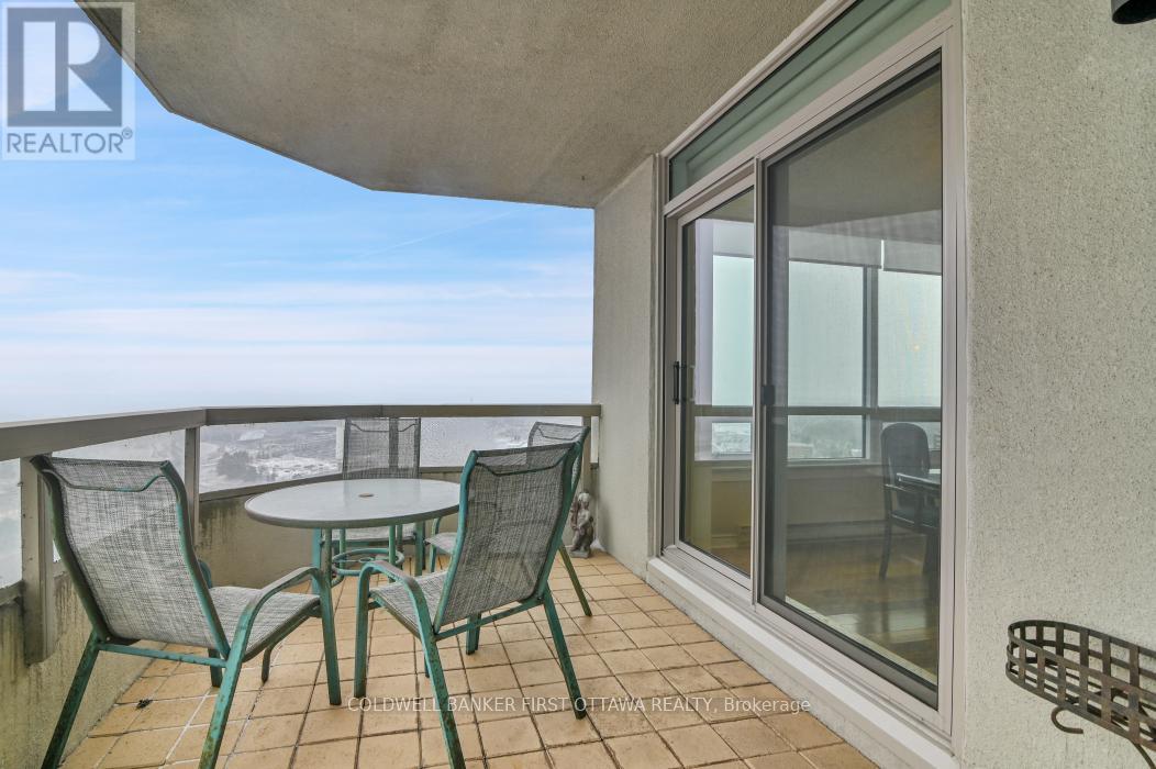 2702 - 1480 Riverside Drive