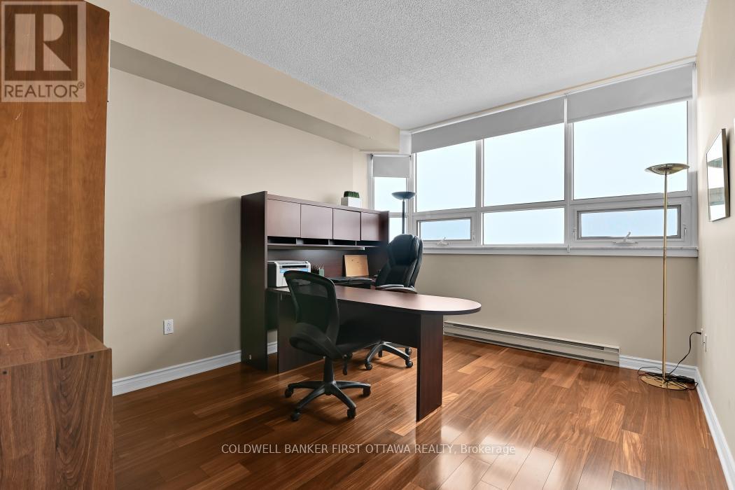 2702 - 1480 Riverside Drive