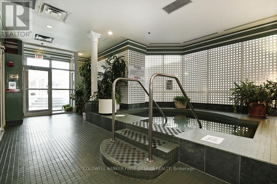 2702 - 1480 Riverside Drive