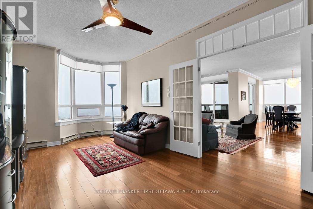 2702 - 1480 Riverside Drive