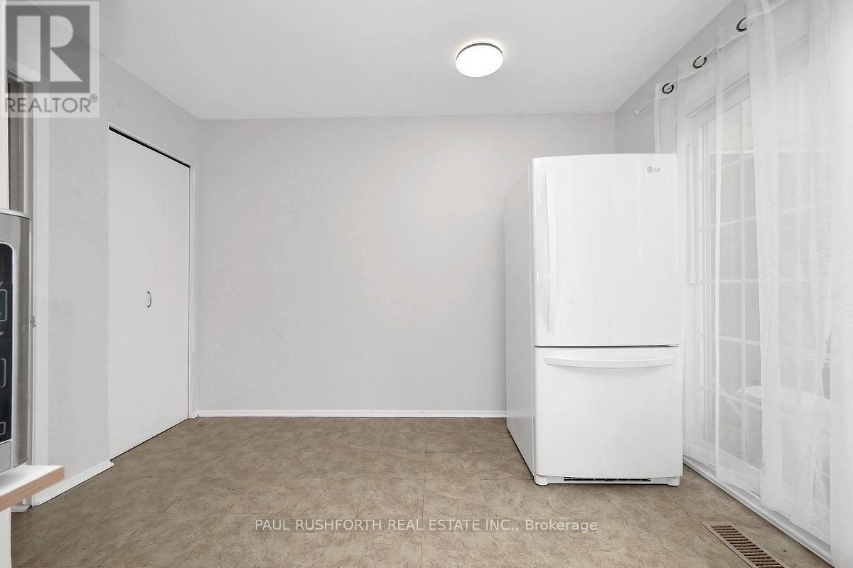 1107 Meadowlands Drive