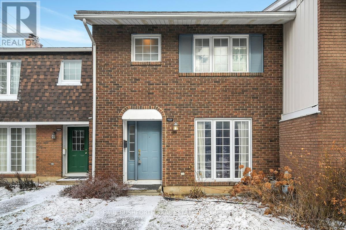 1107 Meadowlands Drive