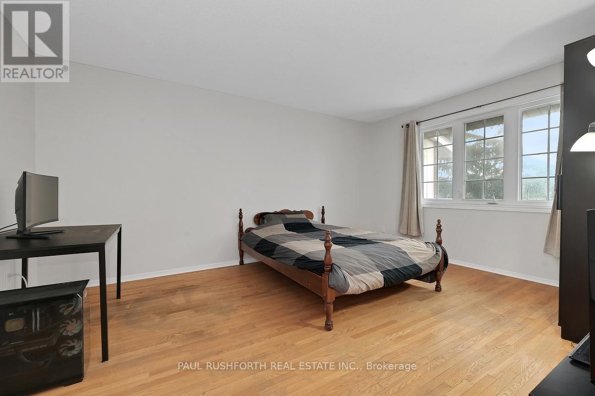 1107 Meadowlands Drive