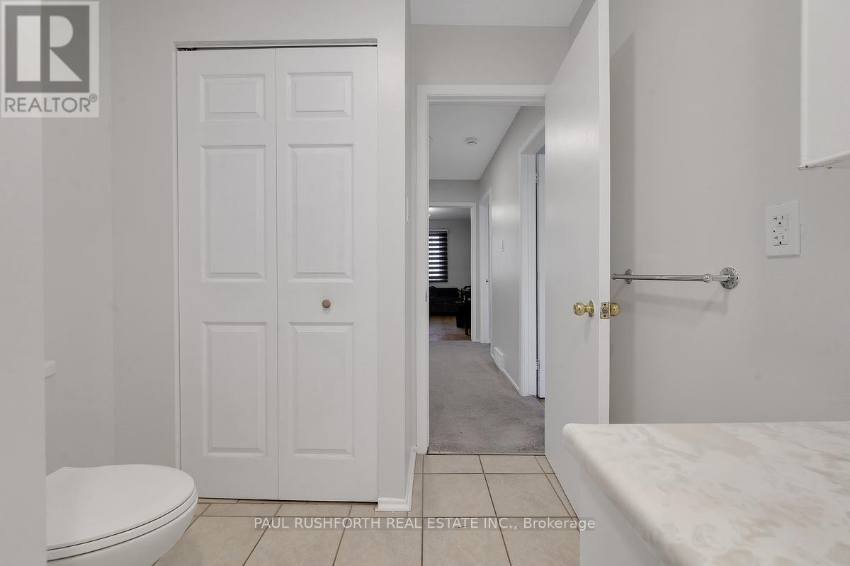 1107 Meadowlands Drive