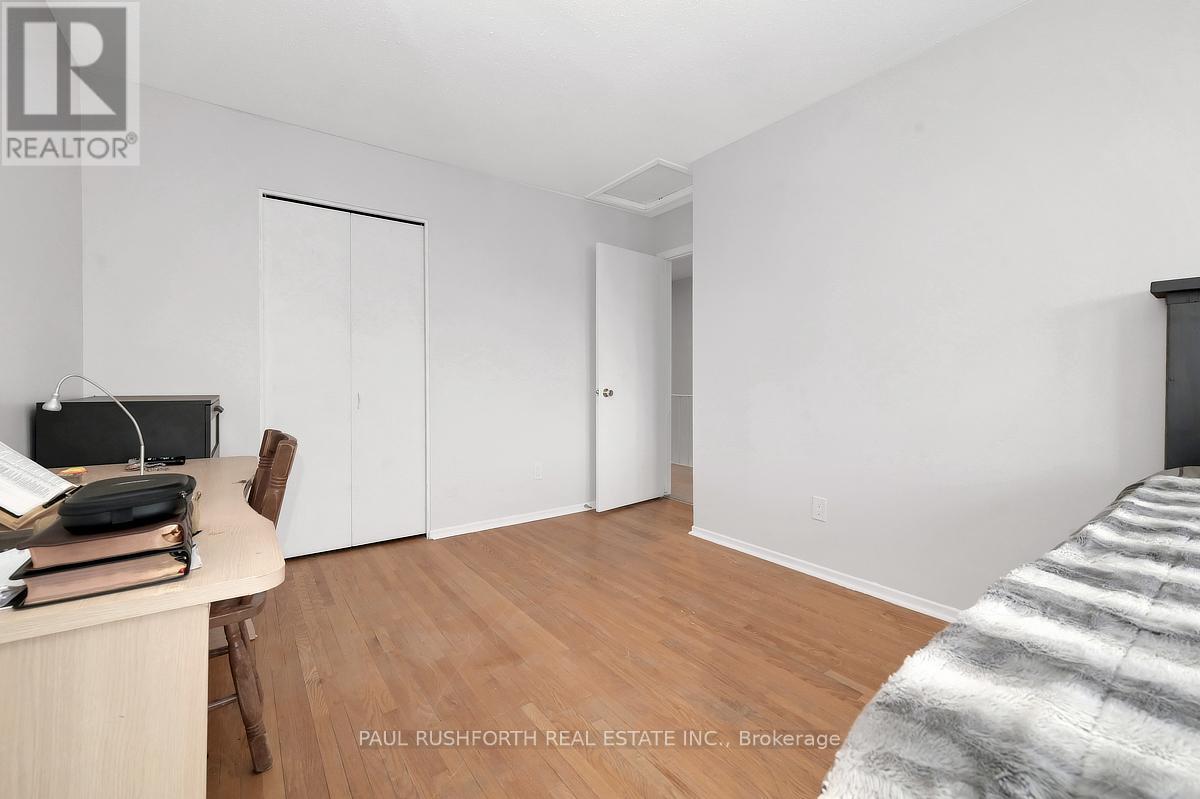 1107 Meadowlands Drive