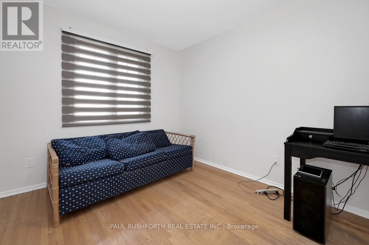 1107 Meadowlands Drive