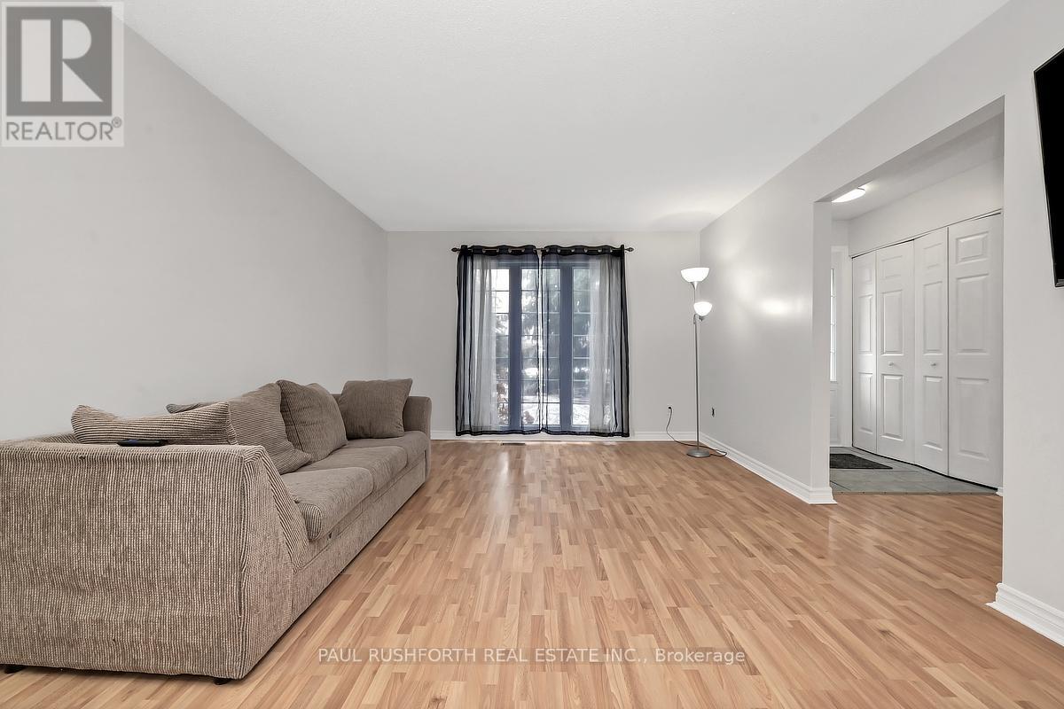 1107 Meadowlands Drive