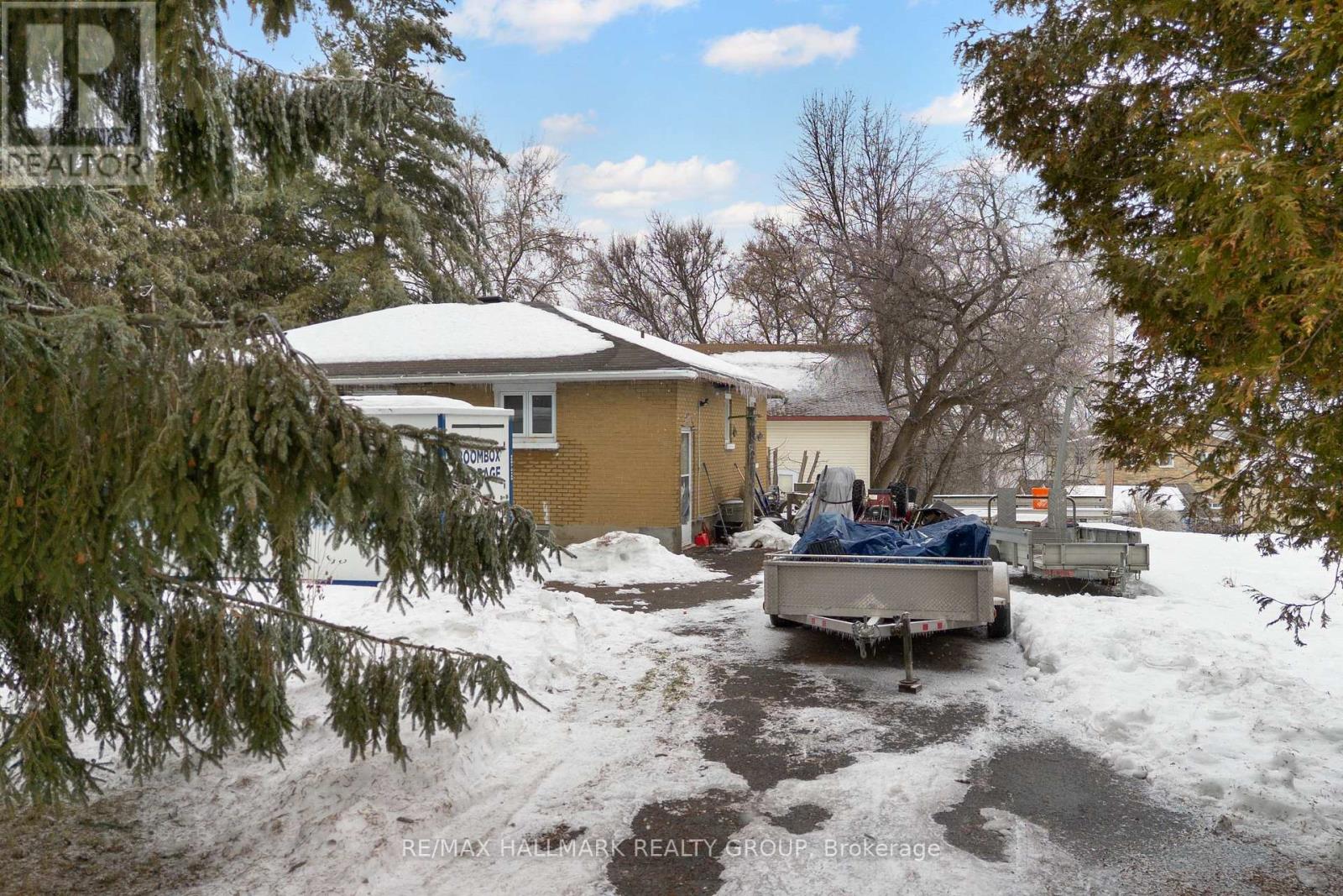 2601 Regional Road 174 Road