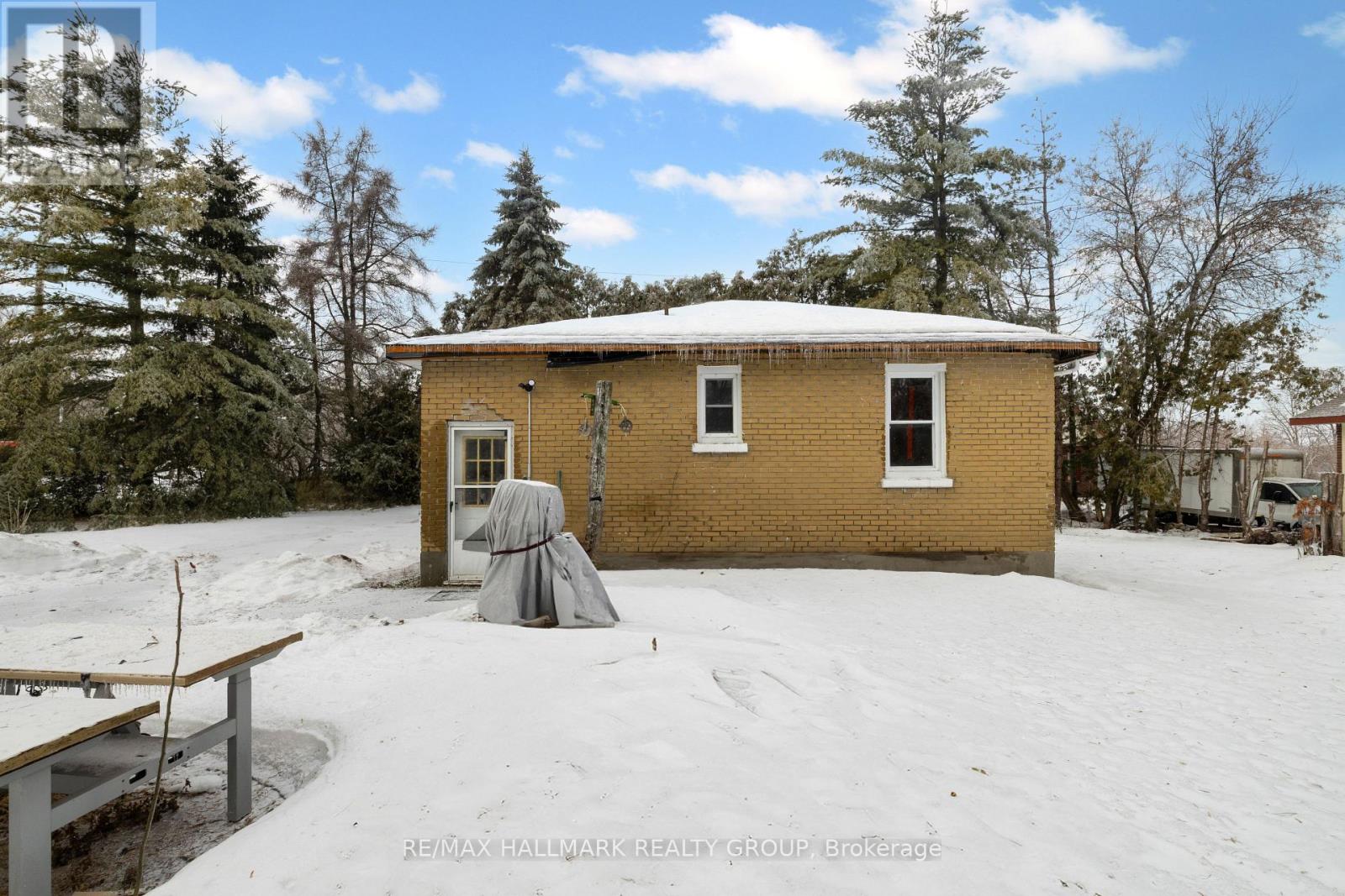 2601 Regional Road 174 Road