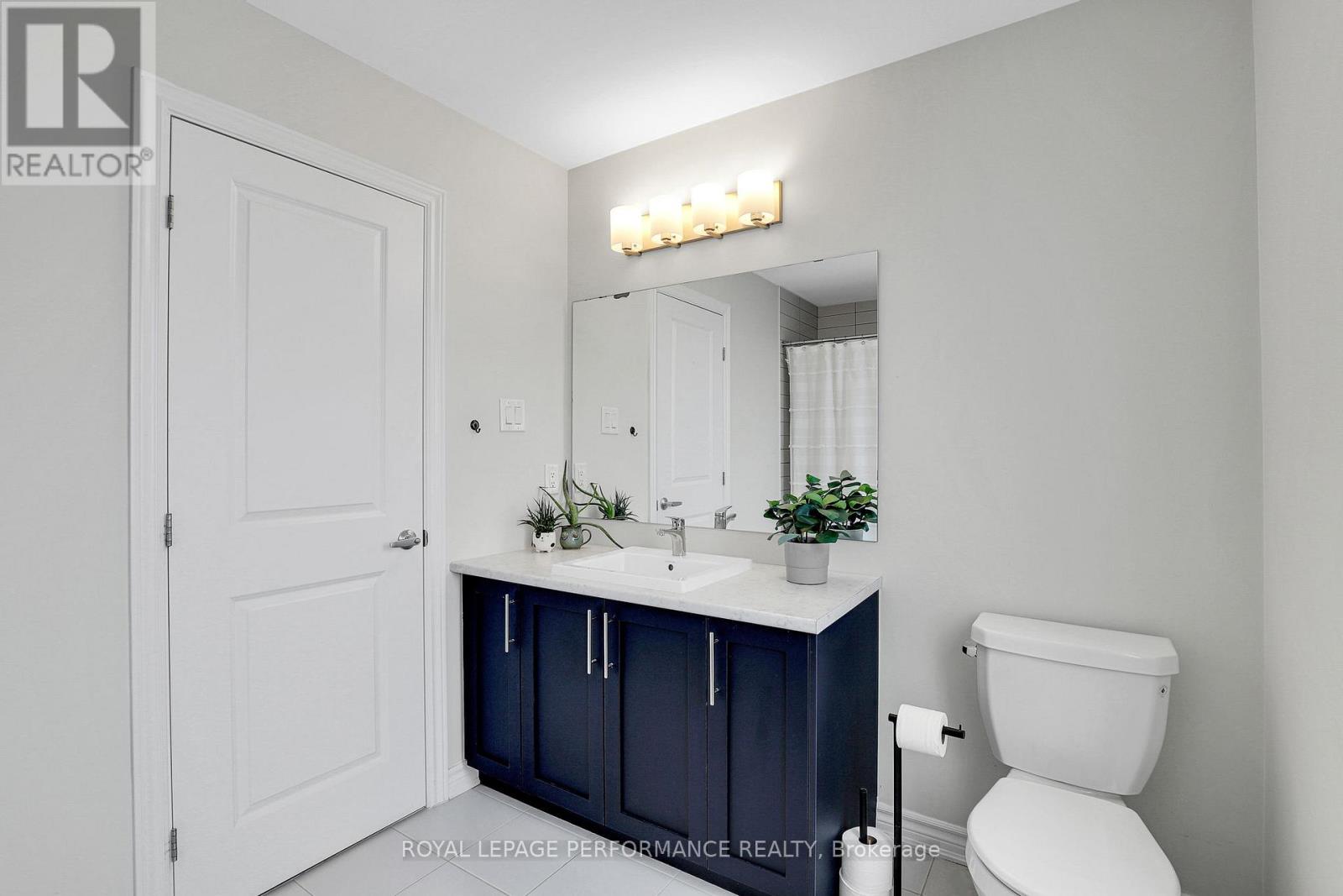 110 Main Halyard Lane