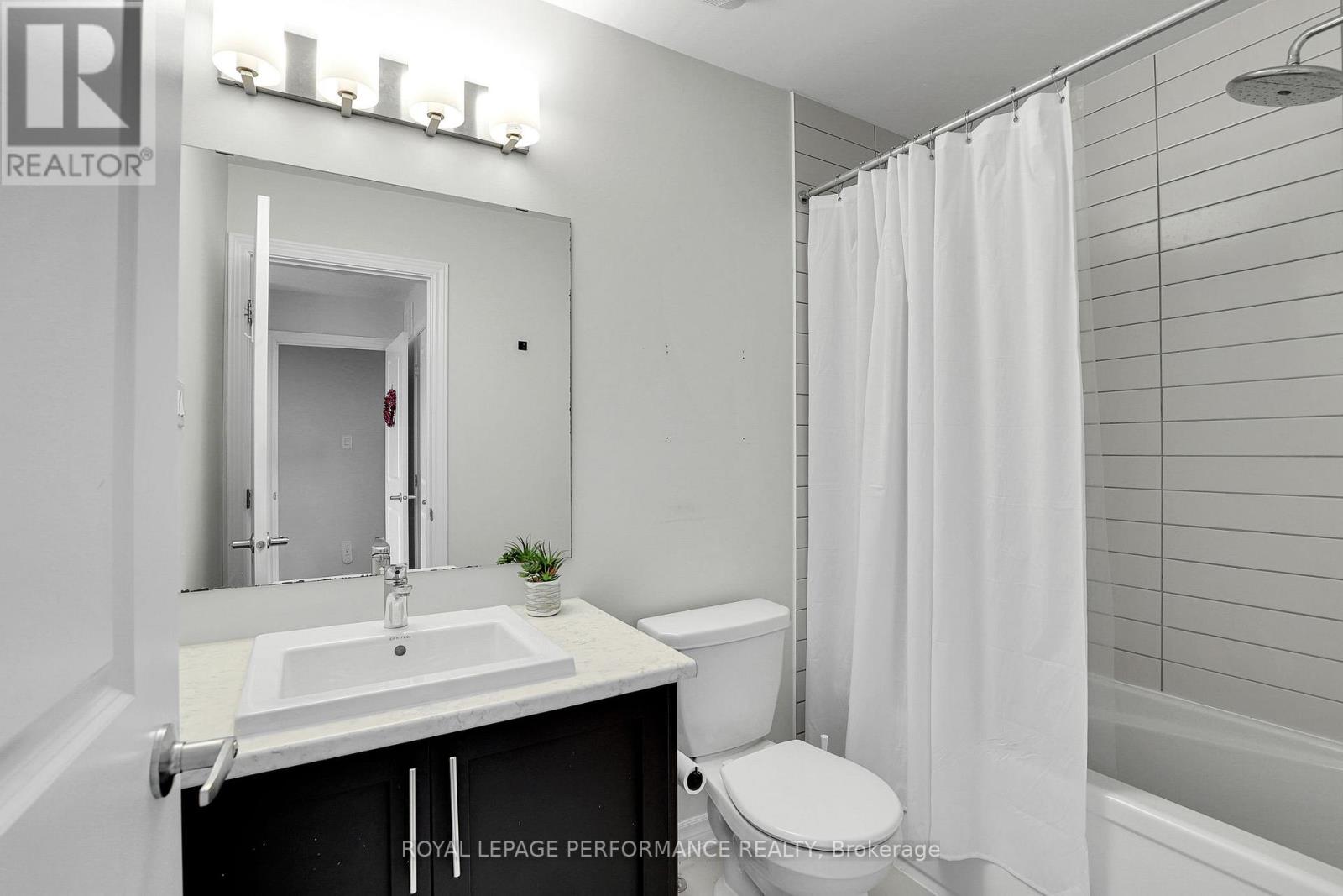 110 Main Halyard Lane