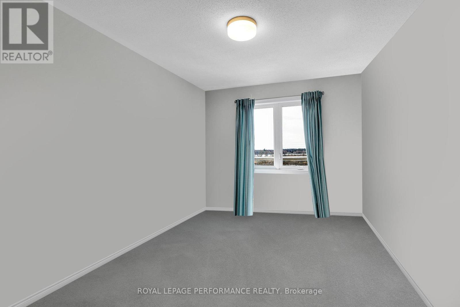 110 Main Halyard Lane