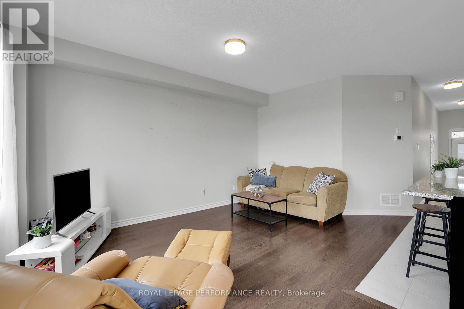 110 Main Halyard Lane