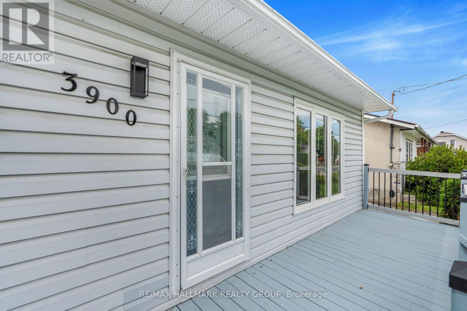 3900 Champlain Road
