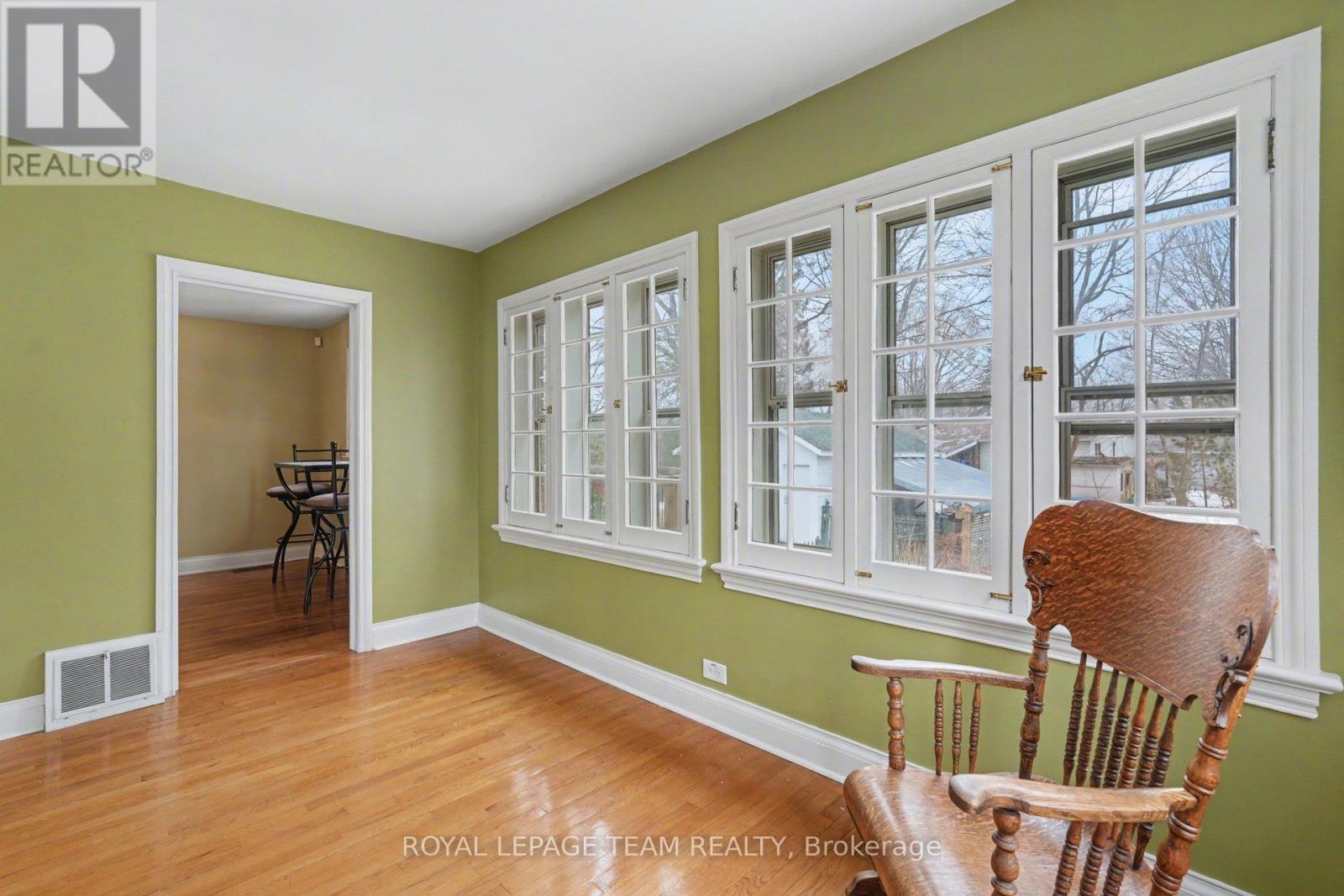 104 Van Buren Street