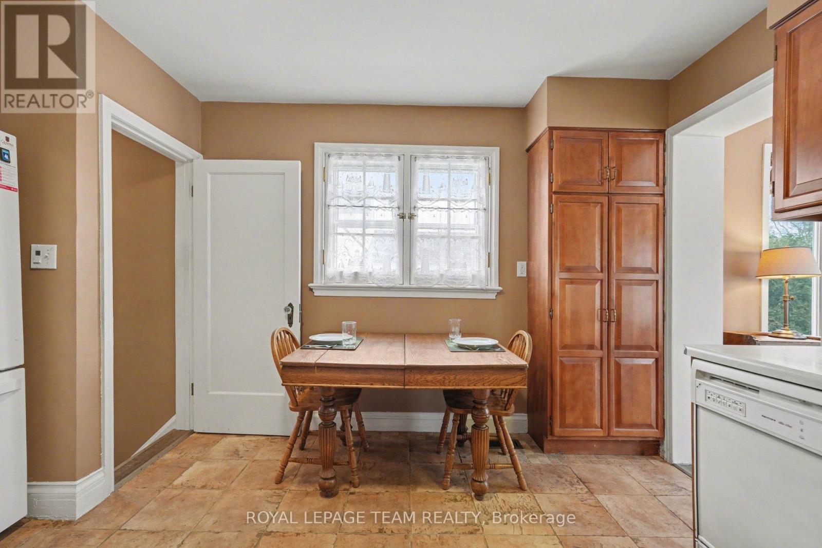 104 Van Buren Street