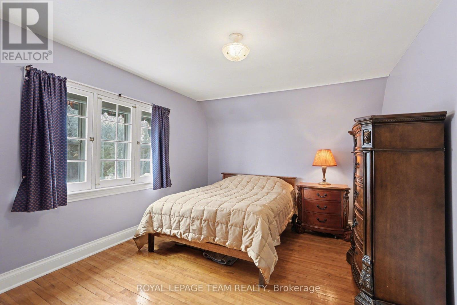 104 Van Buren Street