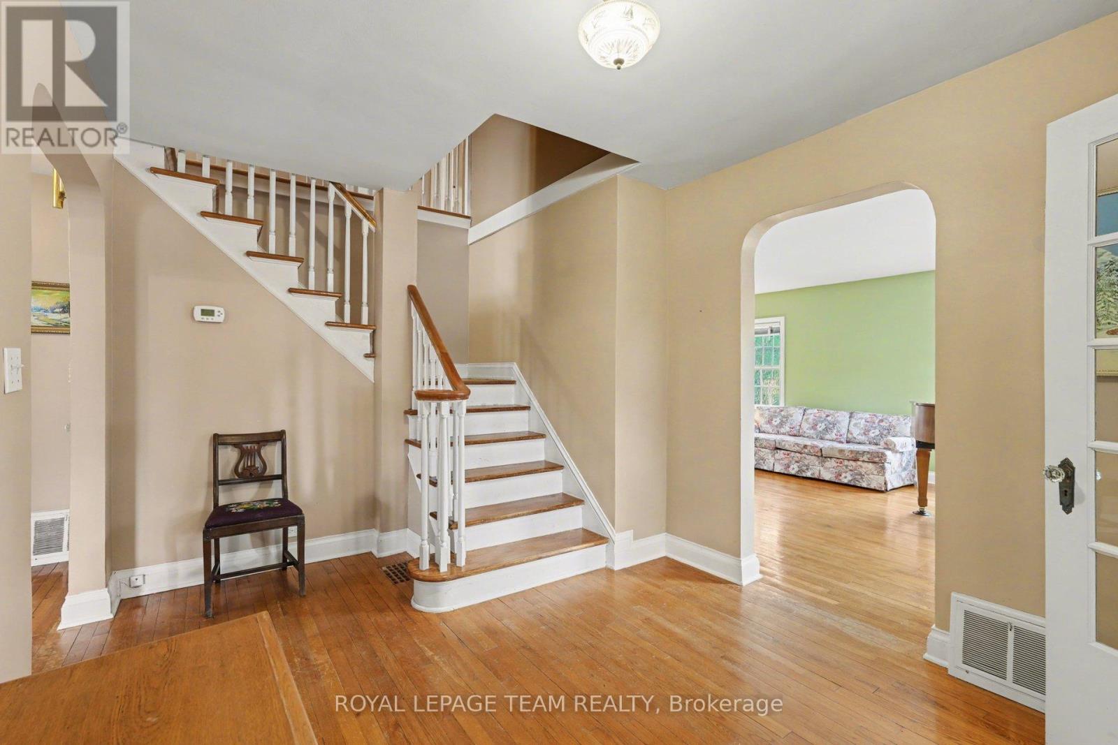 104 Van Buren Street