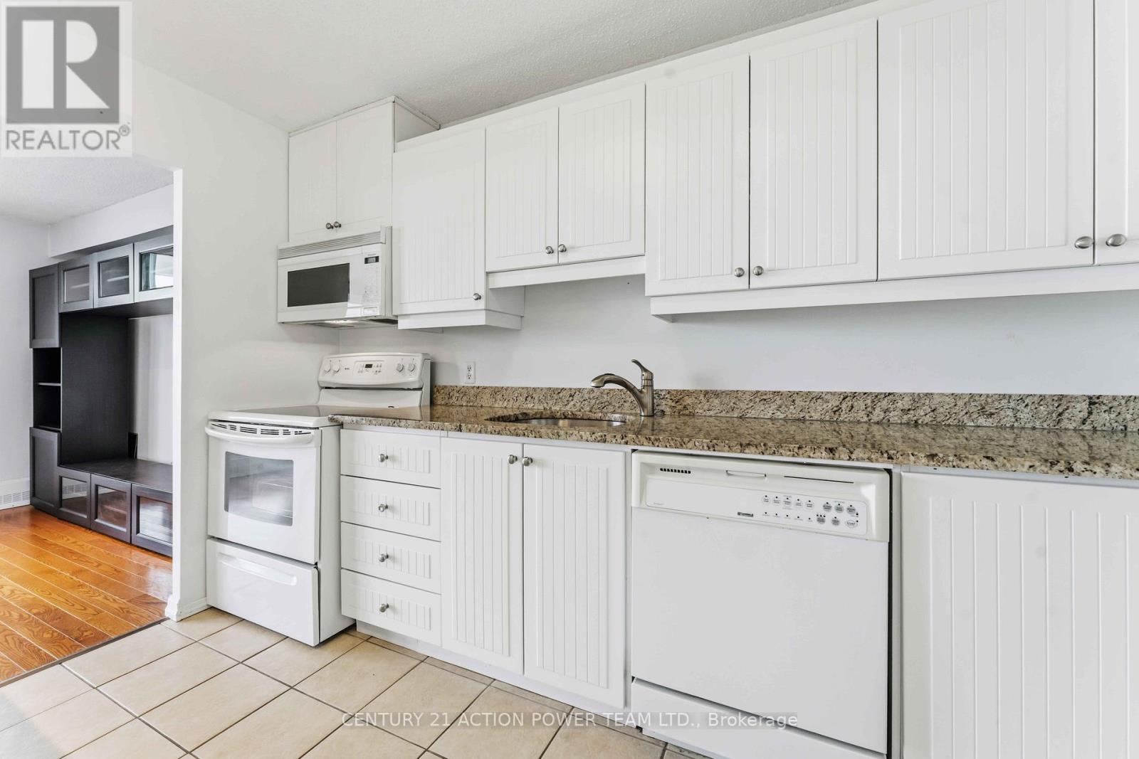 807 - 665 Bathgate Drive