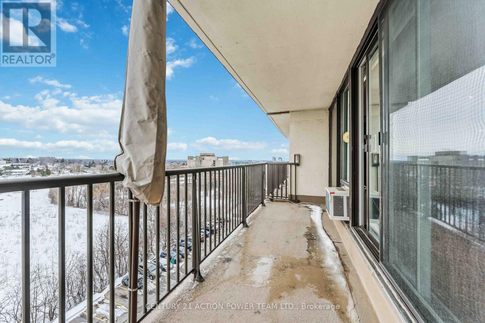 807 - 665 Bathgate Drive