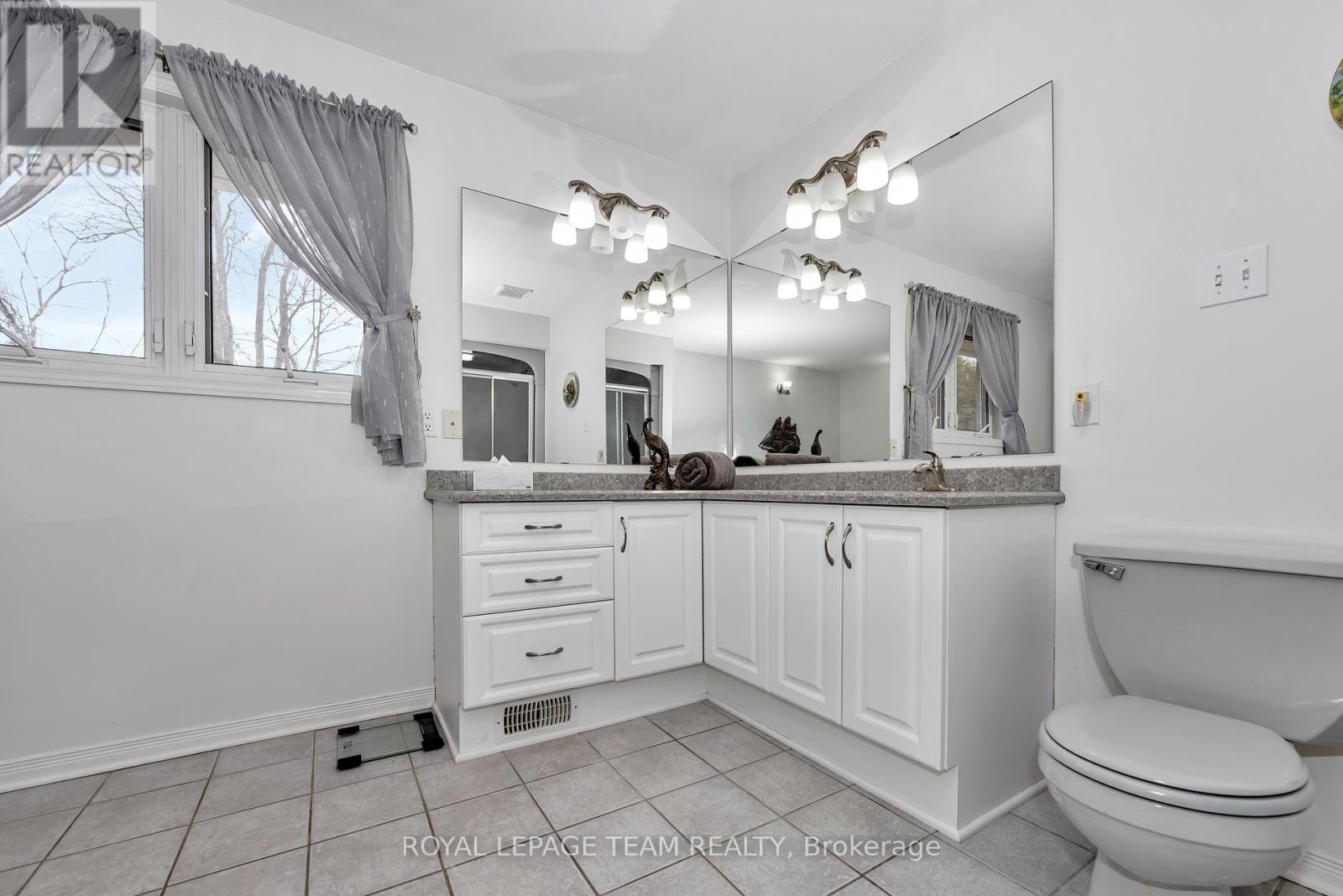 1961 Manotick Station Road