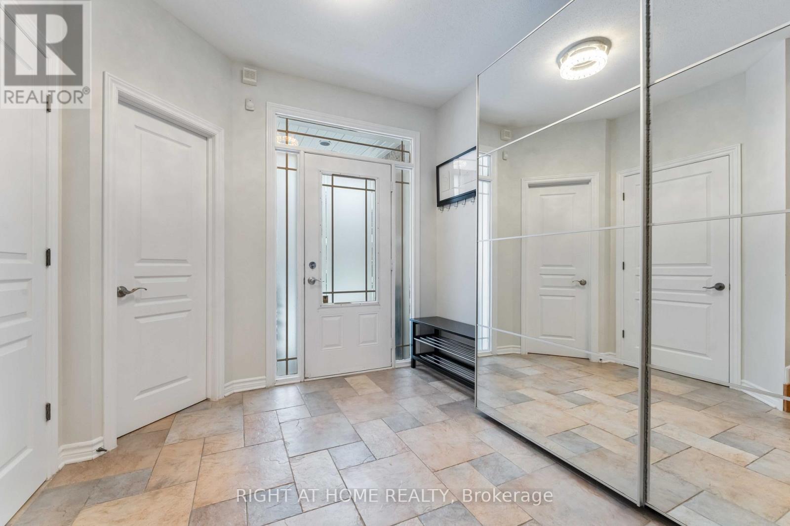 162 Saltspring Private