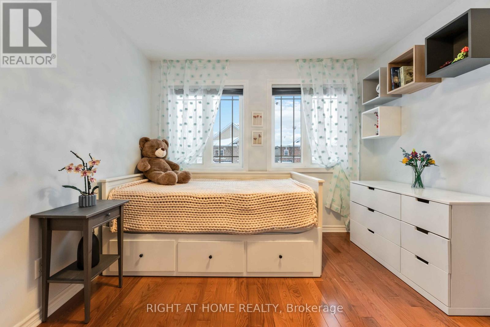 162 Saltspring Private