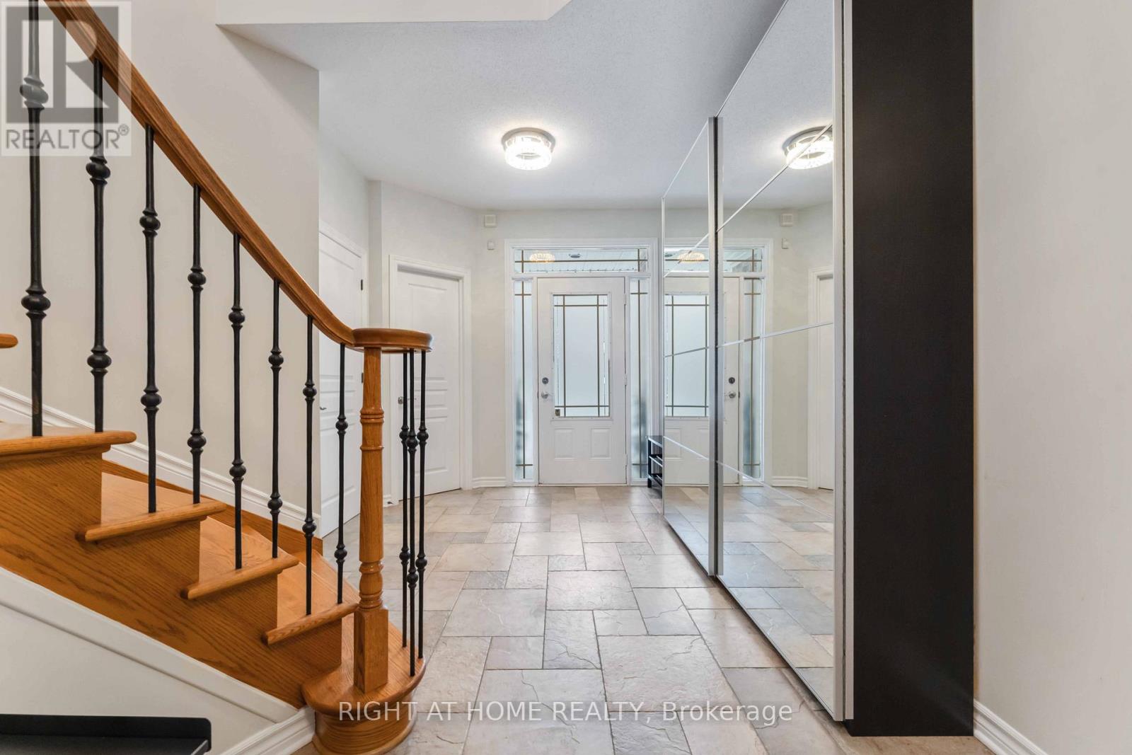 162 Saltspring Private