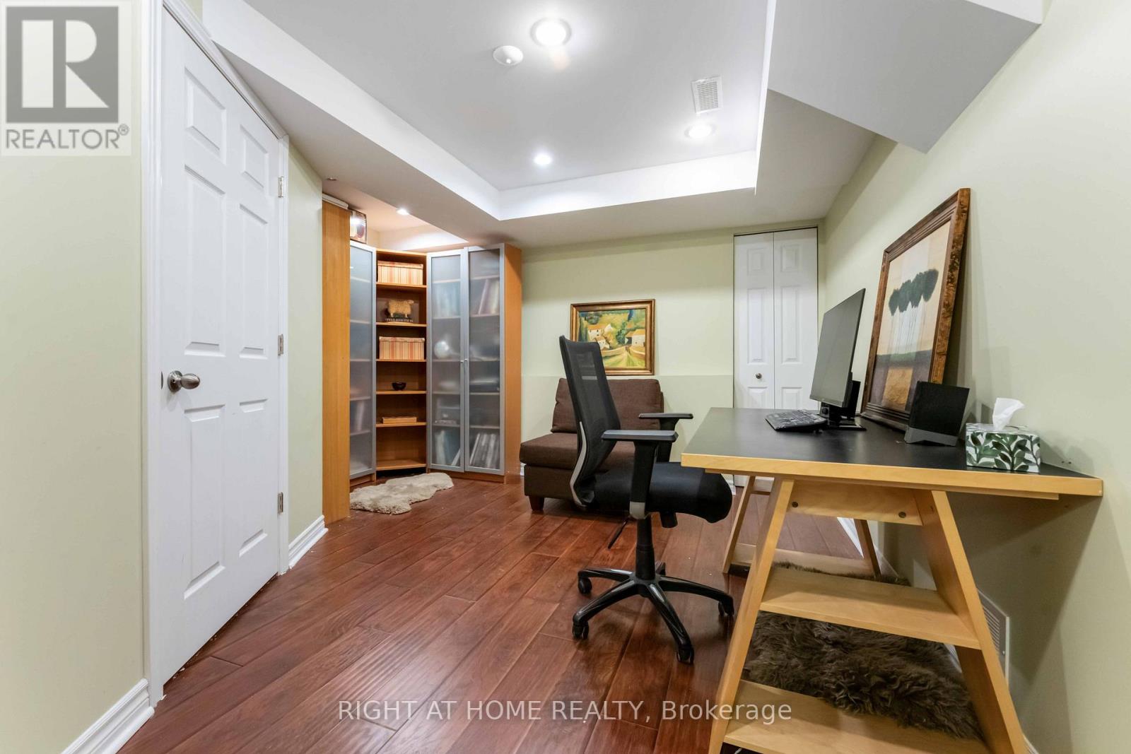 162 Saltspring Private