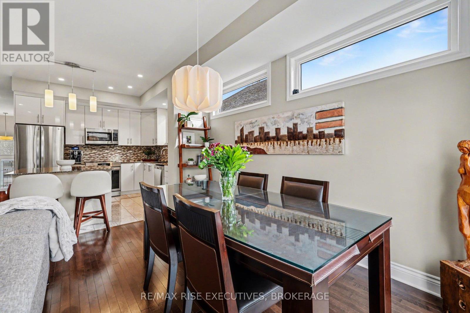 300c Richelieu Avenue