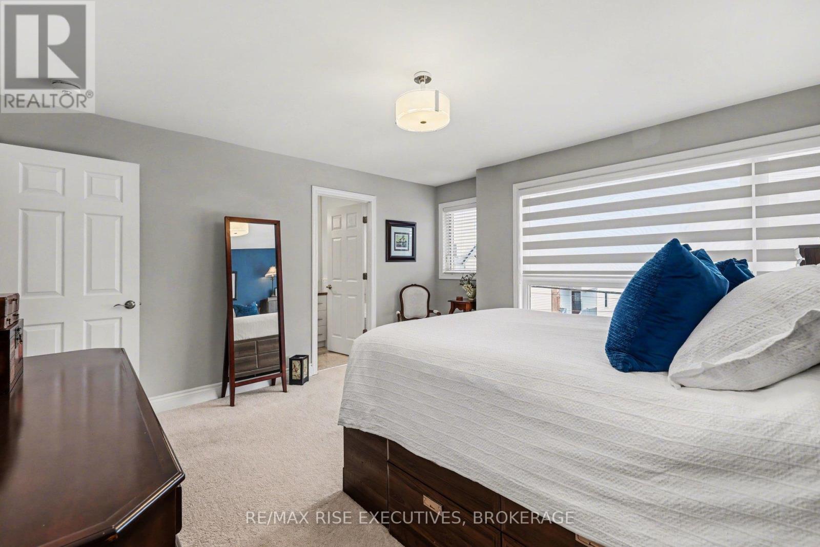 300c Richelieu Avenue