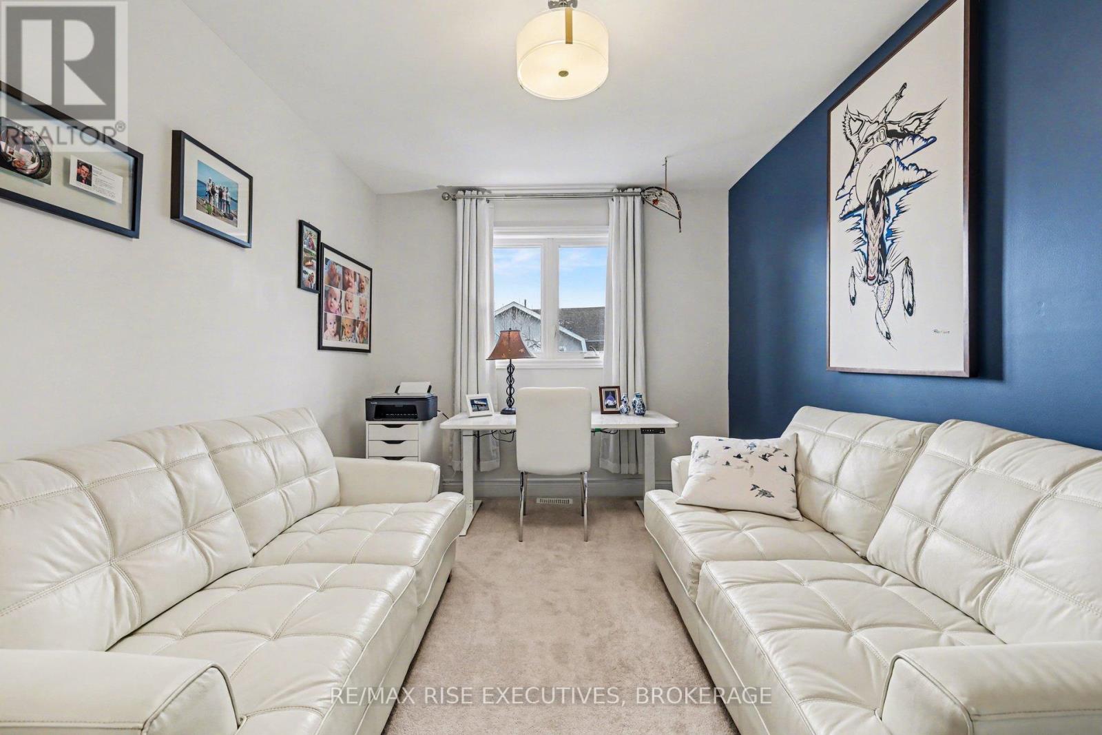 300c Richelieu Avenue